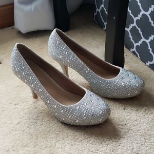 Delicacy Silver Rhinestone Heels